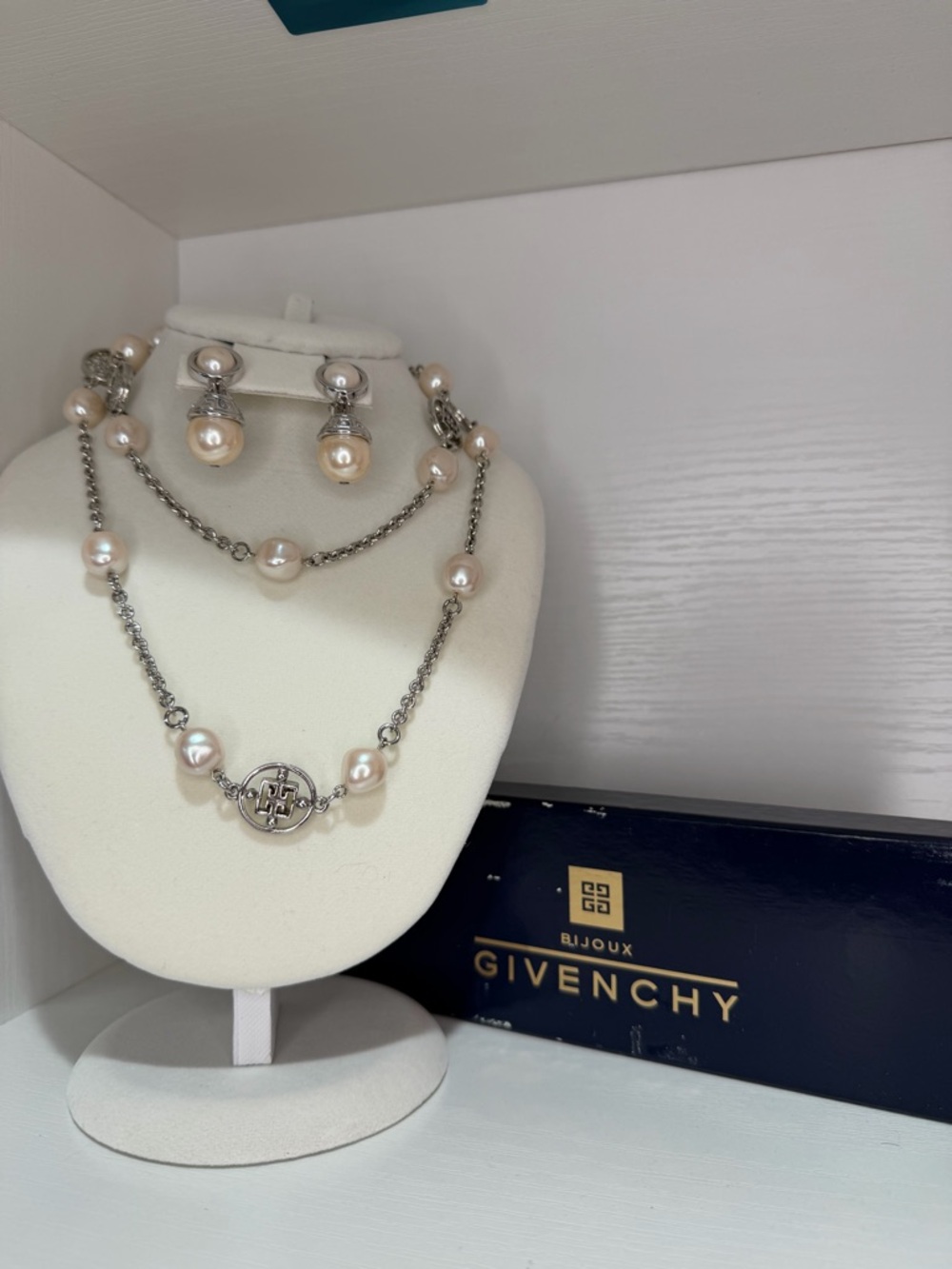 Givenchy Pearl Necklace and Earrings - Picture 3 of 8
